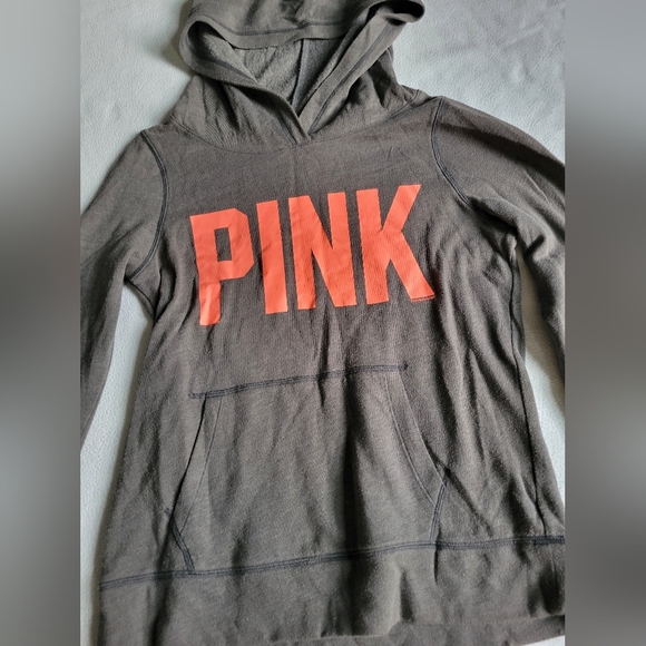 PINK Victoria's Secret hooded 6 sweatshirt Juniors size S/P - Picture 5 of 5